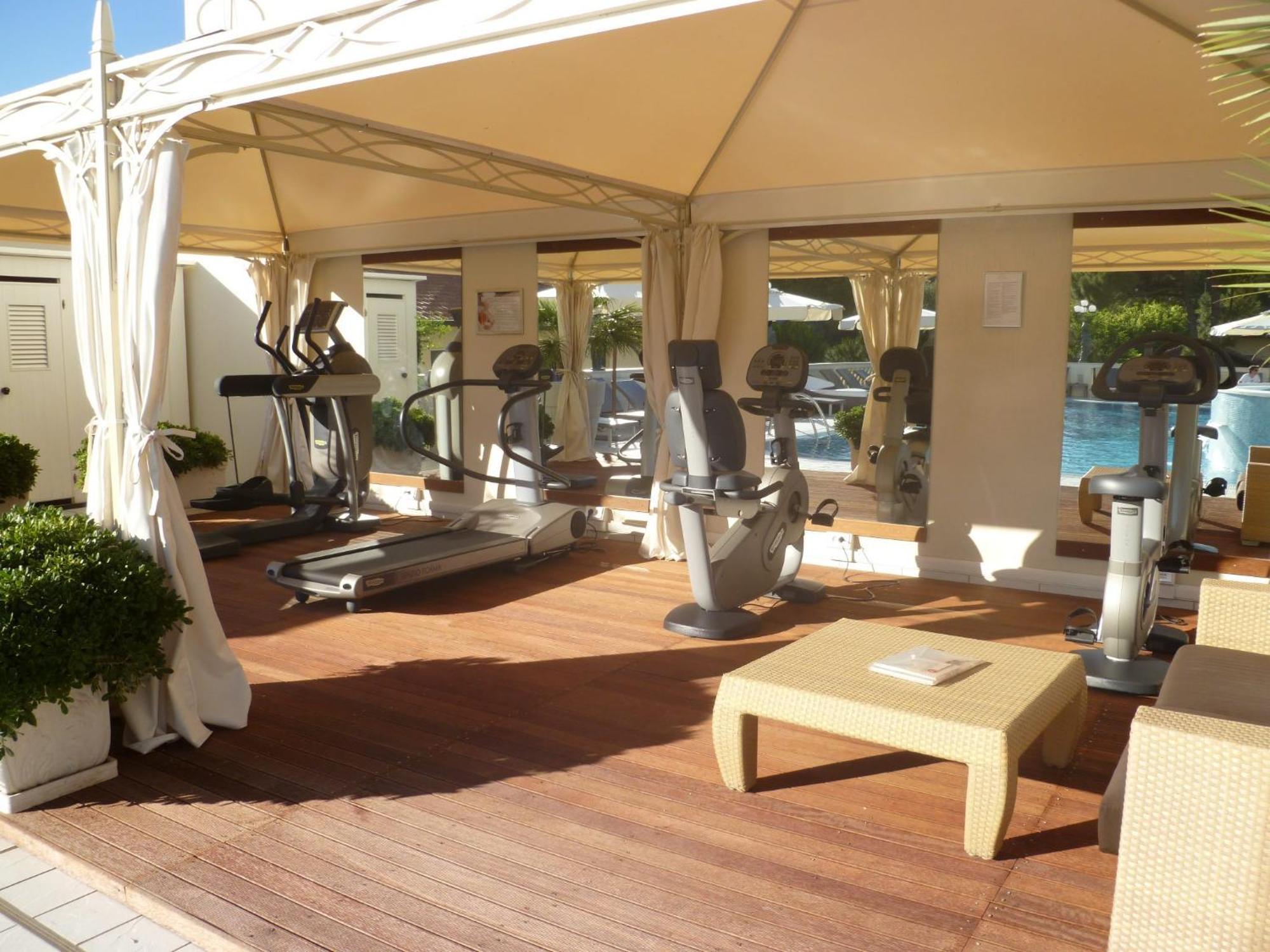 Hotel Conchiglia تّشيرفييا المظهر الخارجي الصورة