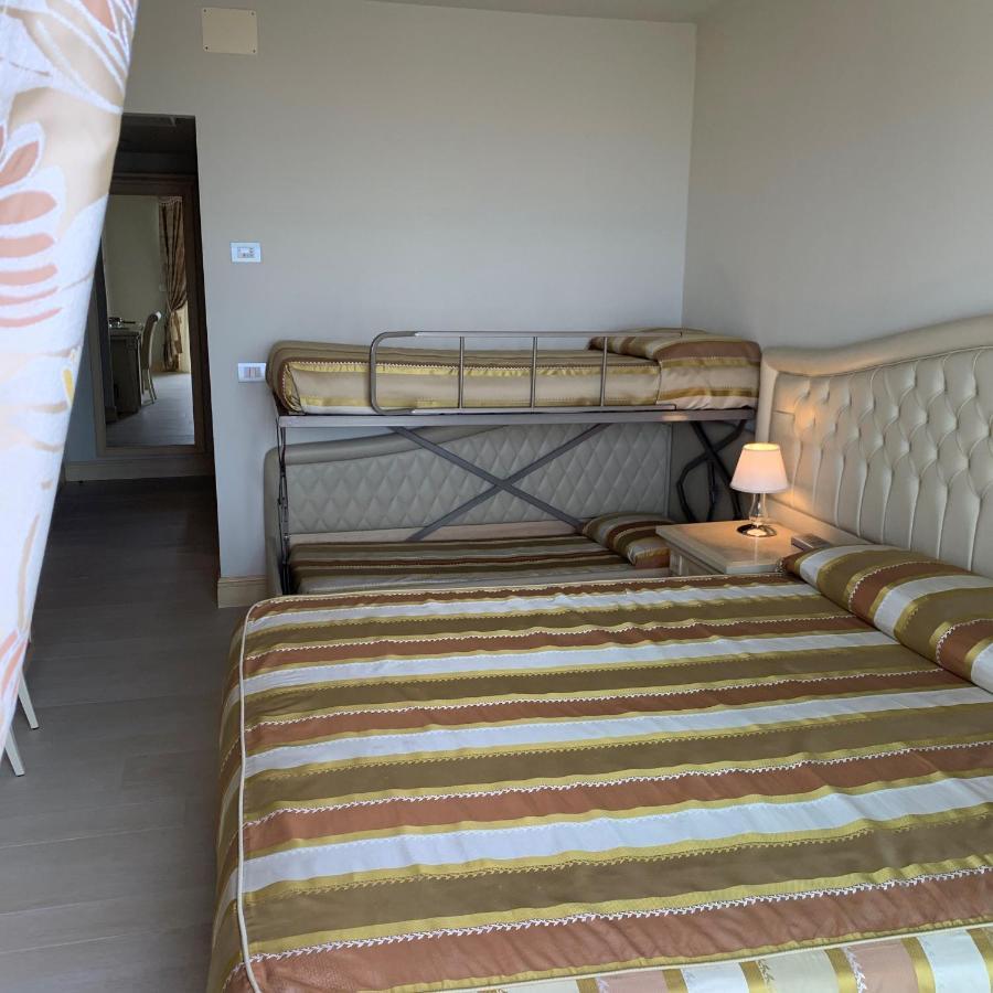 Hotel Conchiglia تّشيرفييا المظهر الخارجي الصورة